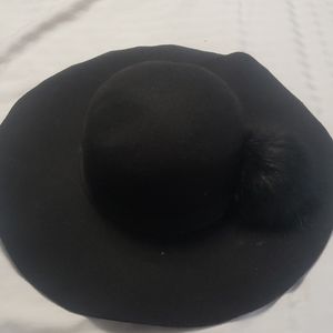 Never worn Black hat